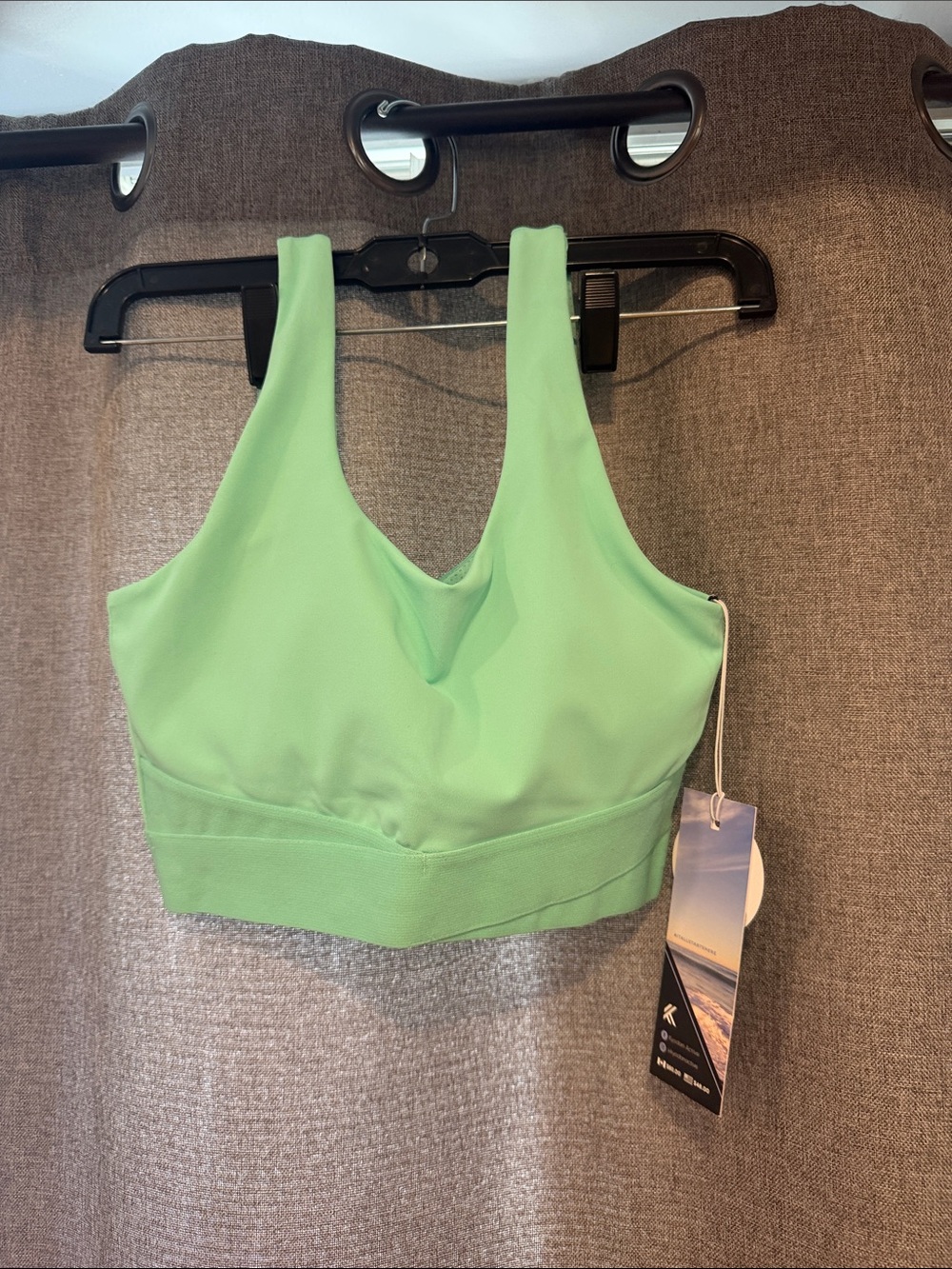 NWT Kyodan Size Small Sport Crop Bralette in Mint Green